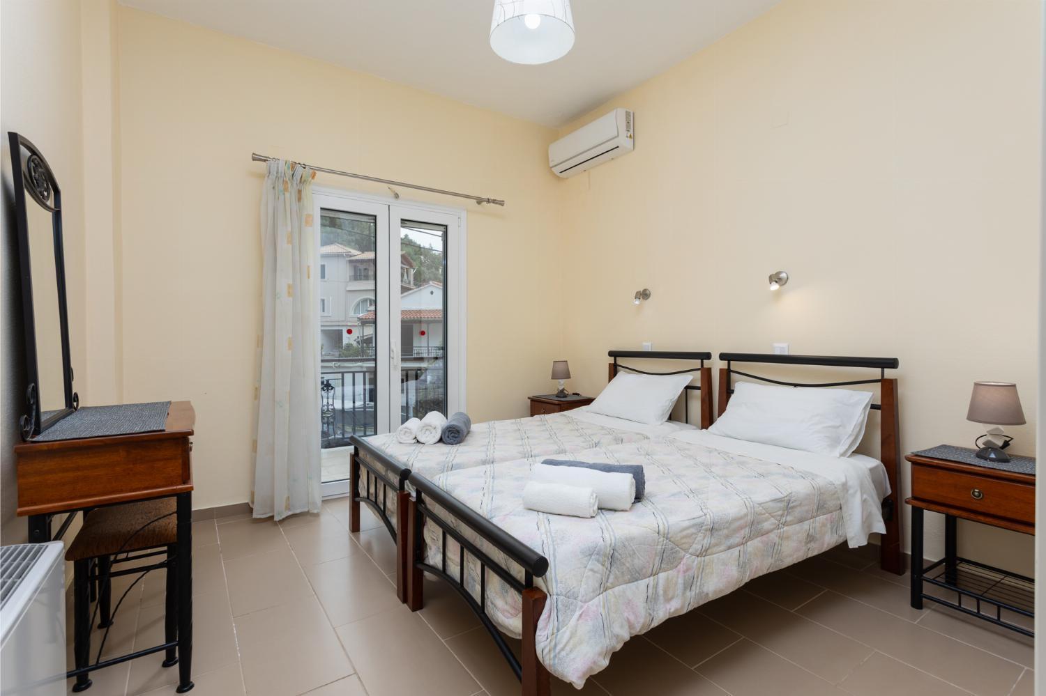 Villa Konstantinos Katávolos Екстериор снимка